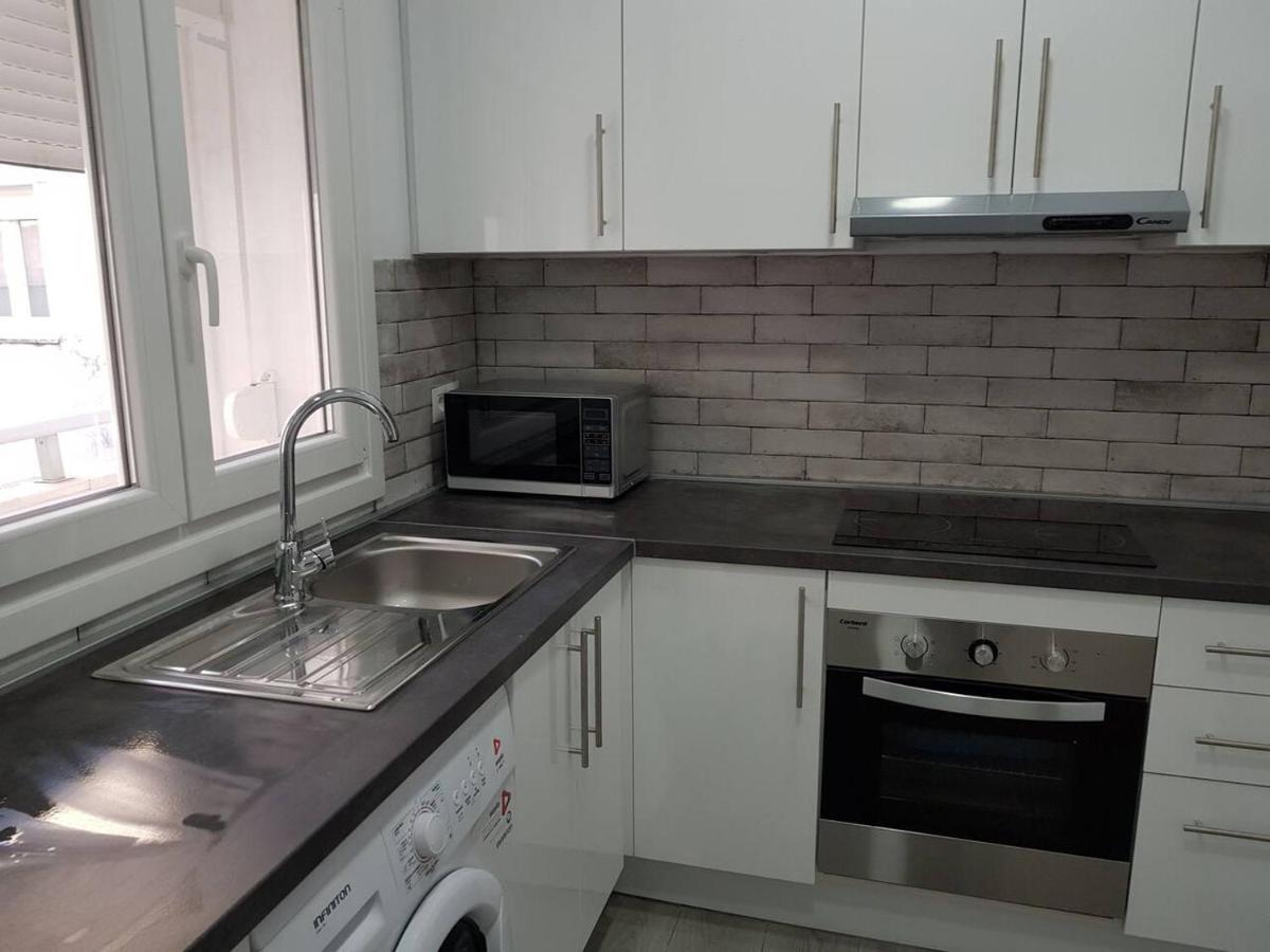 Apartamento Con Garaje En Centro Historico!! Jerez de la Frontera Exterior foto